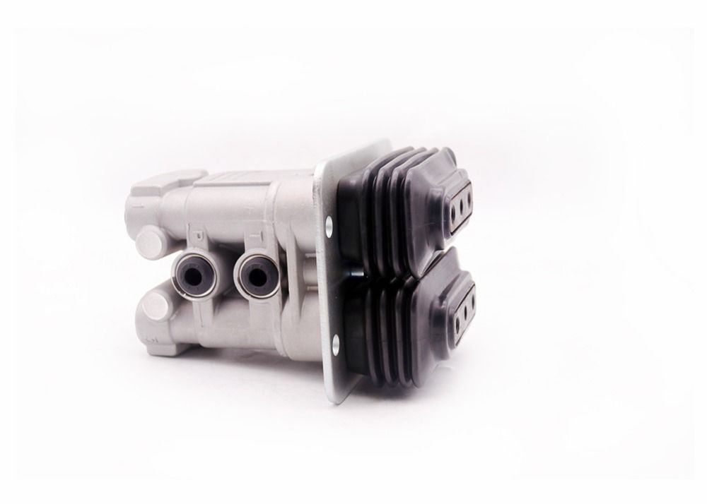 Copper and Alumium  Control Valve Foot Pedal Valve For Kobelco Excavator